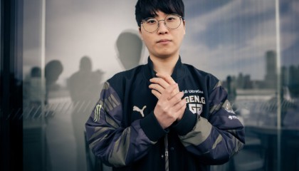 九游彩票-GEN选手Kiin接受专访，谈生活与赛事|Gen.G|Gen.G战队|电竞选手动态|lpl|冠军_新浪体育_新浪新闻